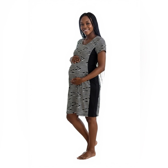 Thyme Maternity Black & White Dress, Winter Weight, tons of stretch - Picture 1 of 12